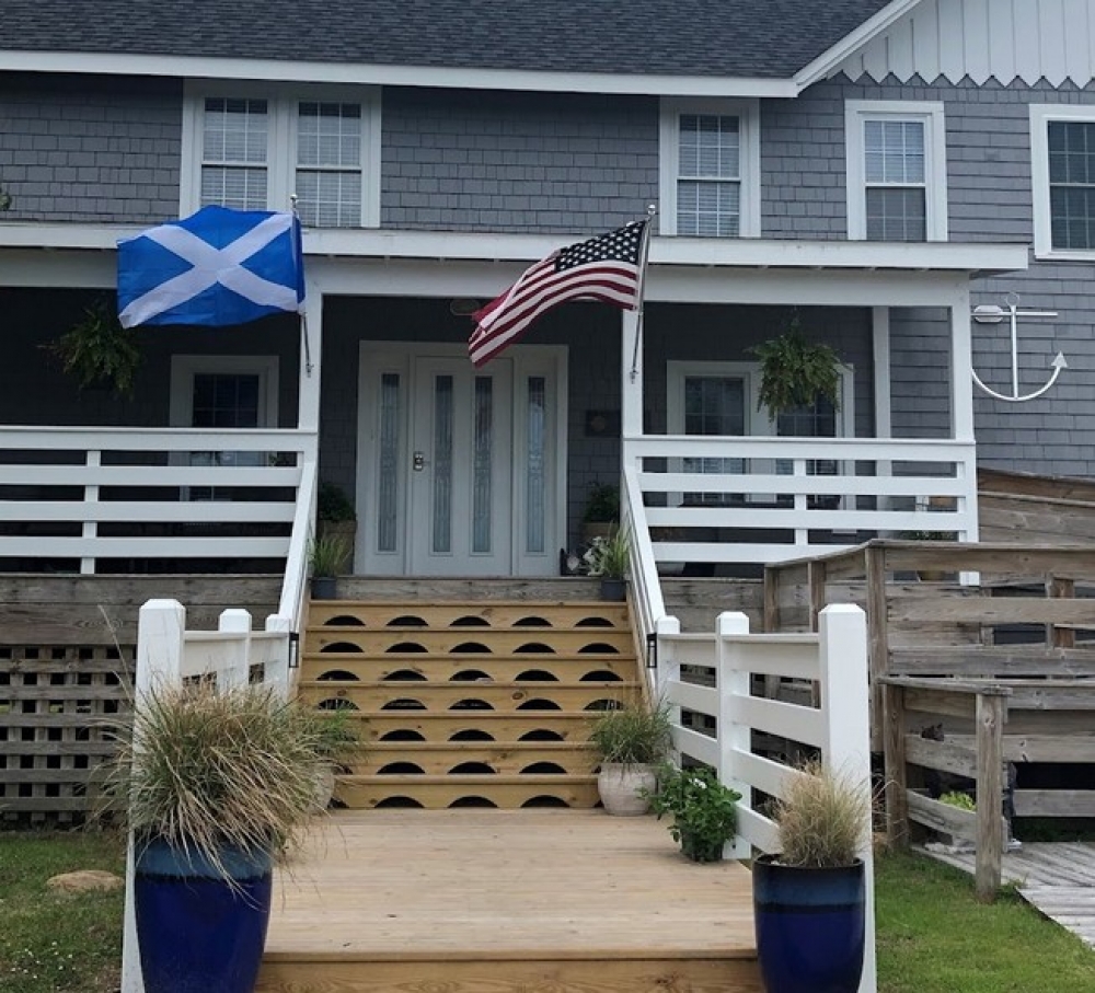North-Carolina bed and breakfast inn for sale - The Atlantic Inn in Hatteras