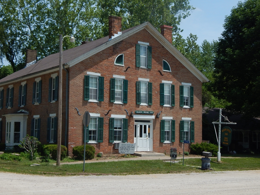 Iowa bed and breakfast inn for sale - Mason House Inn