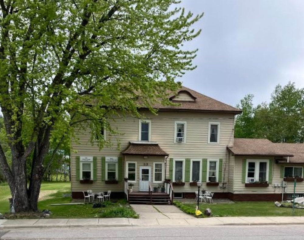 Minnesota bed and breakfast inn for sale - Vermilion Park Inn