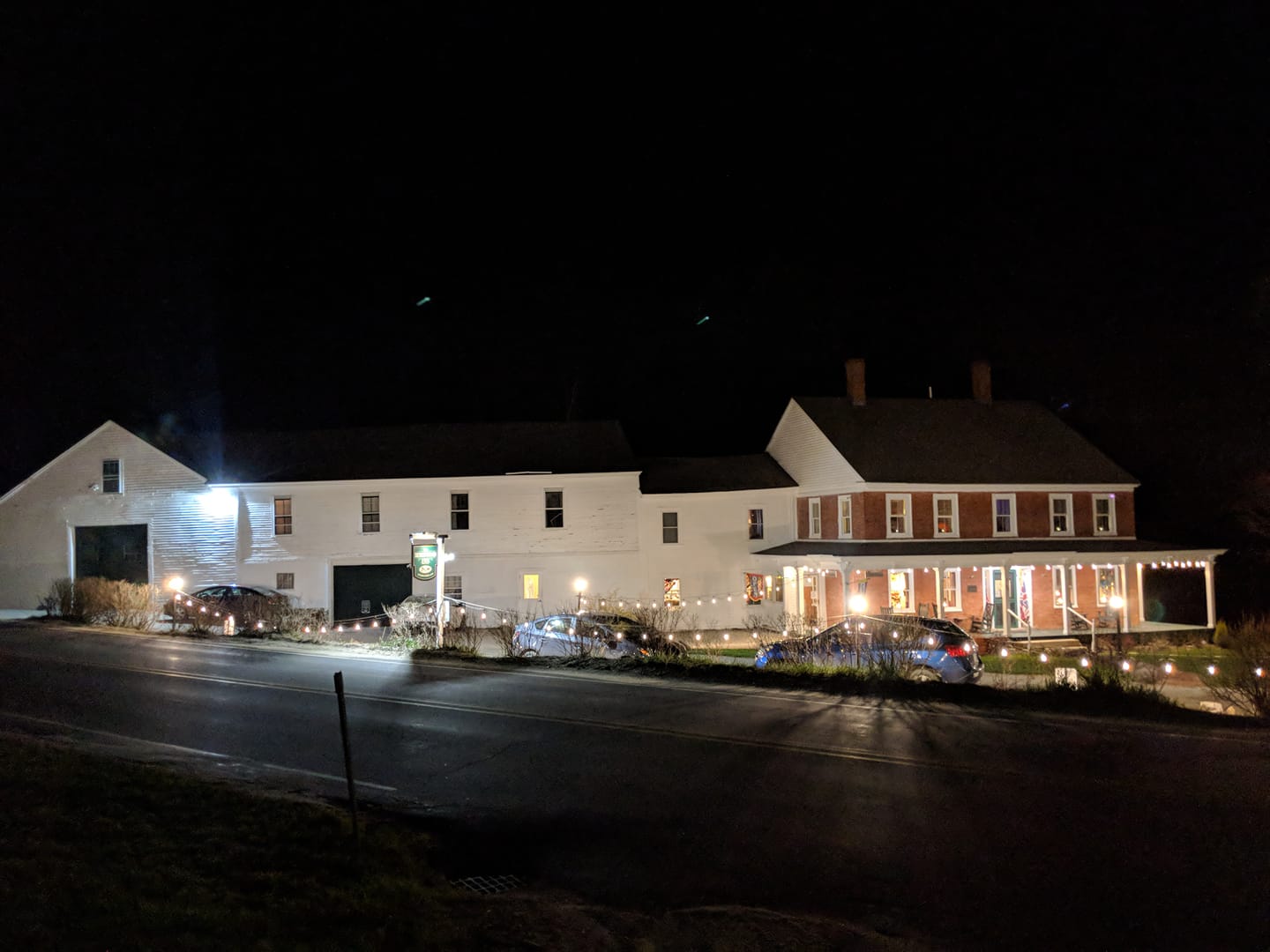 New-Hampshire bed and breakfast inn for sale - The Birchwood Inn, Restaurant and Tavern