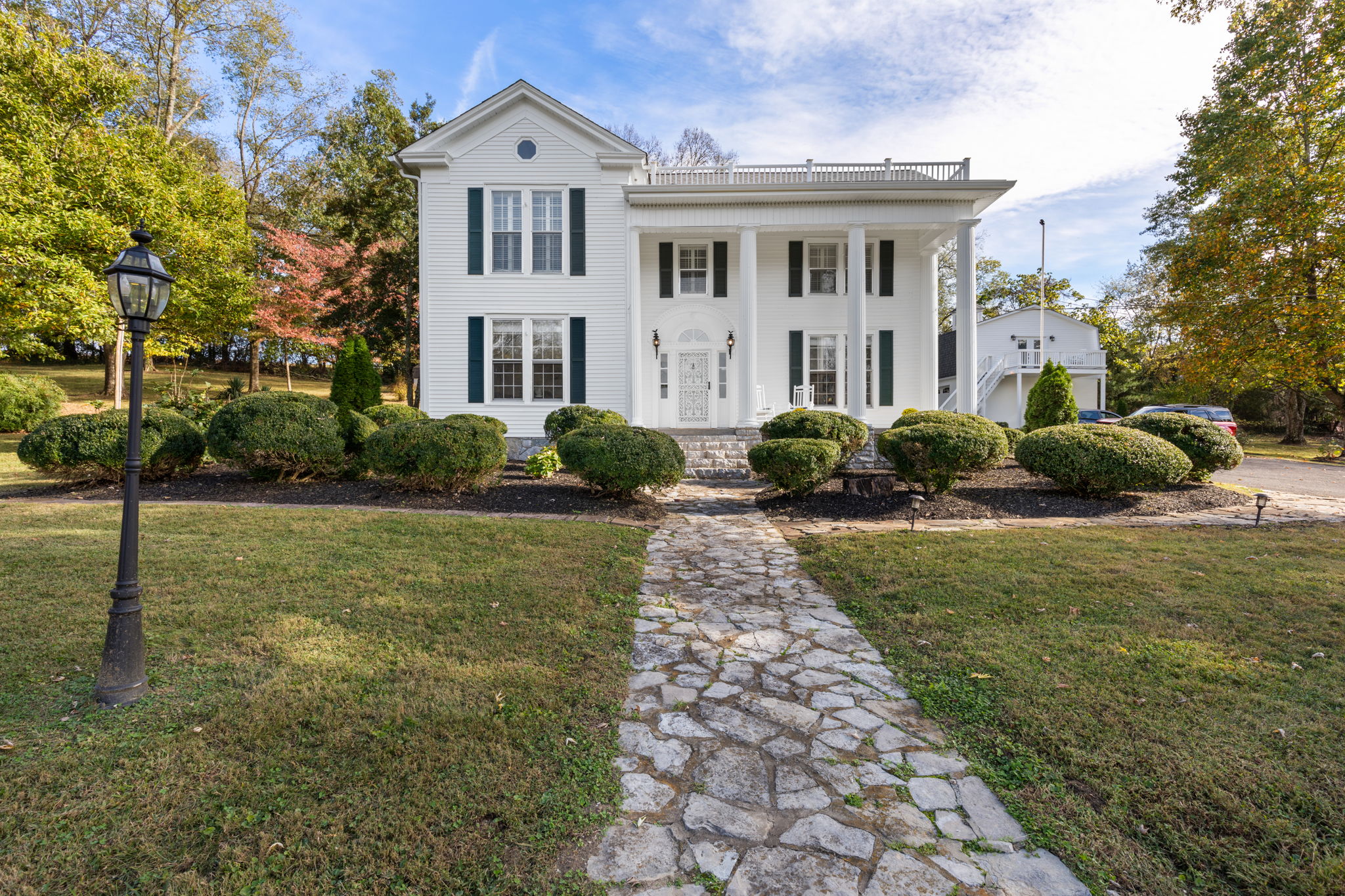 Tennessee bed and breakfast inn for sale - The Tolley House Bed and Breakfast Inn