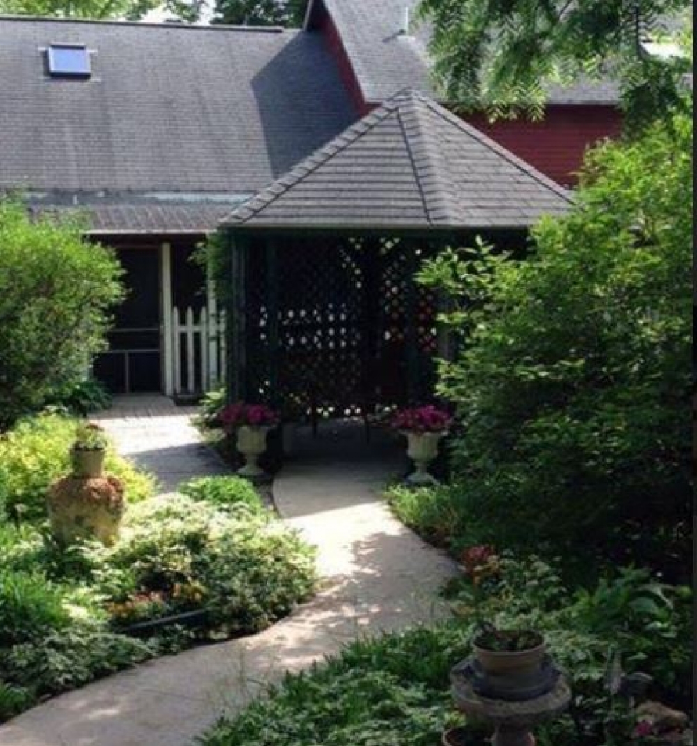 Landers House & Bear Creek