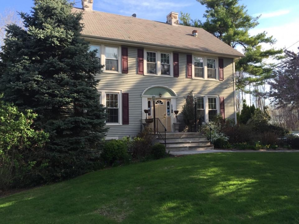 New-Jersey bed and breakfast inn for sale - Alpine Haus Bed & Breakfast Inn