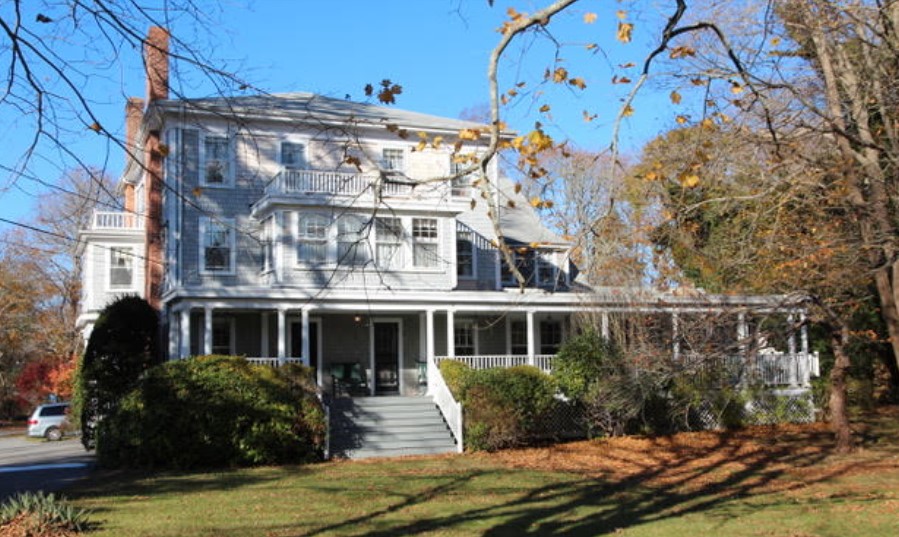 Sea Pines Inn - SOLD