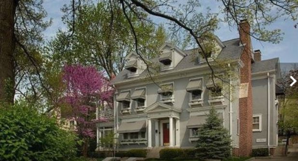 Southmoreland on the Plaza