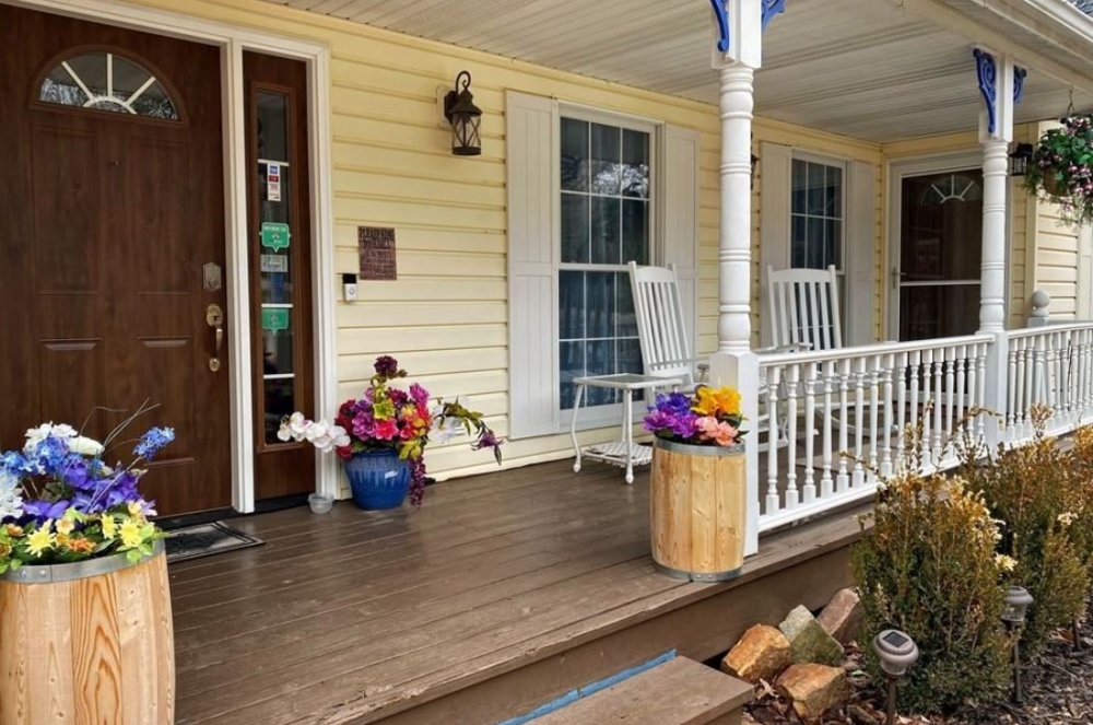 Cottage by the Castle