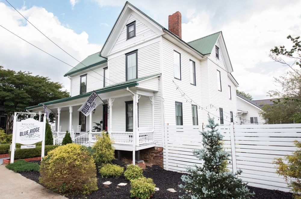 Georgia bed and breakfast inn for sale - Blue Ridge Inn Bed & Breakfast